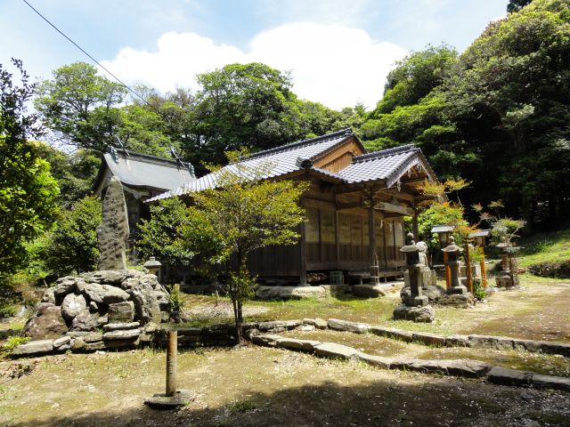 銀山上神社