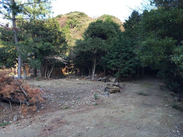 コロク神社への遊歩道入口